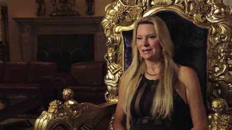 queen of versace brand|the real queen of versailles.